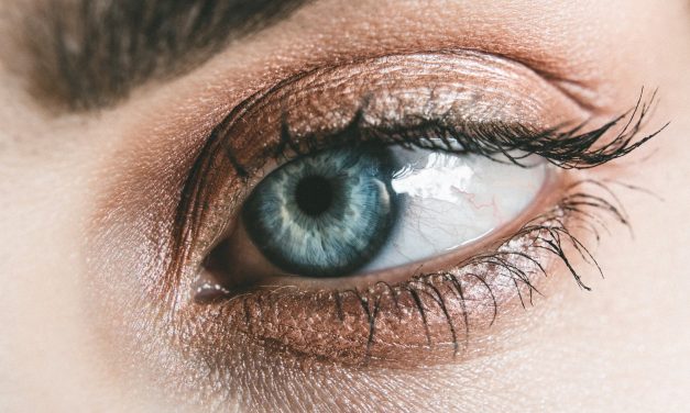 Ojeras y bolsas: por qué aparecen y cómo tratarlas
